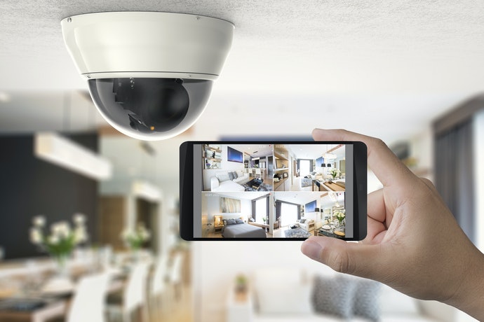 Pantau Lingkungan Sekitar Rumah dengan CCTV dari Jarak Jauh